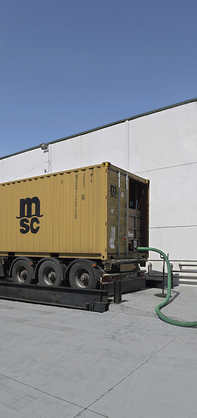 Liquid cargo solution in a MSC container